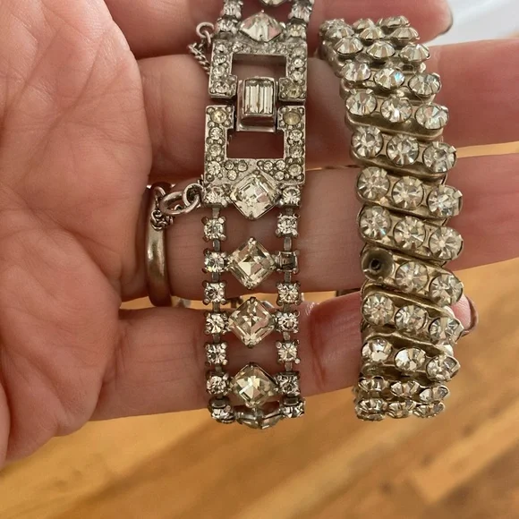 Vintage Rescue Perfect for Costumes - Picture 2 of 8